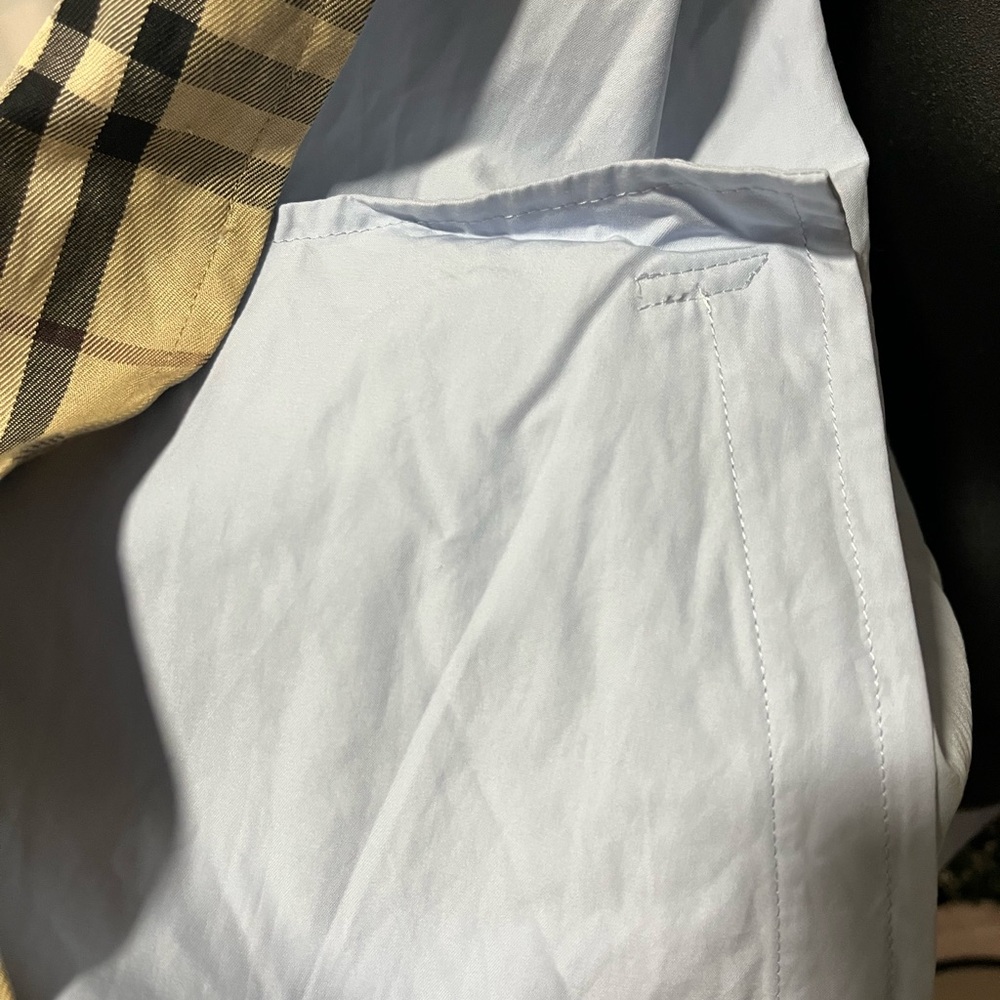 Burberry Jacket - Picture 5 of 9